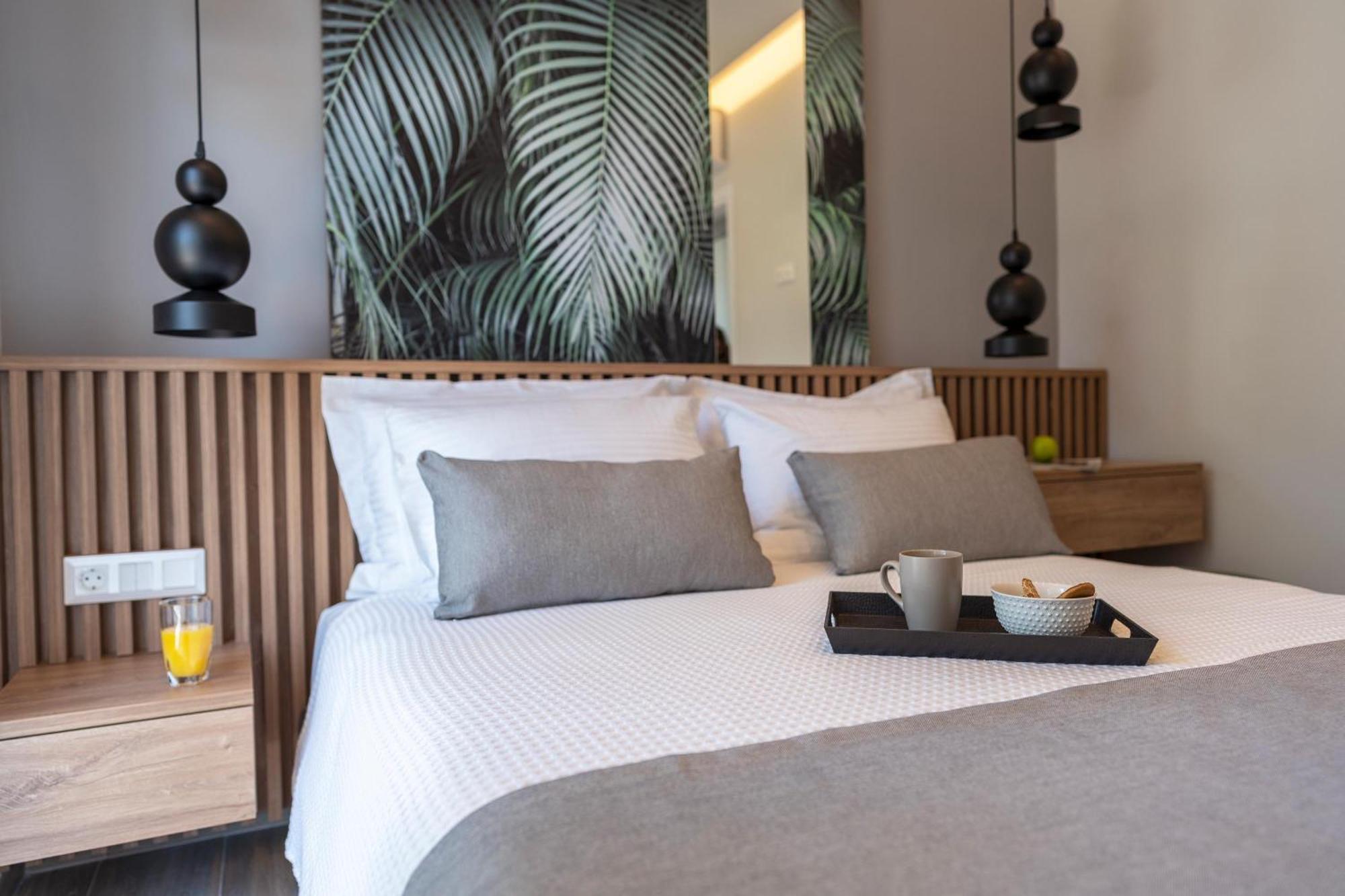 Palmeral Luxury Suites Kremasti  Room photo